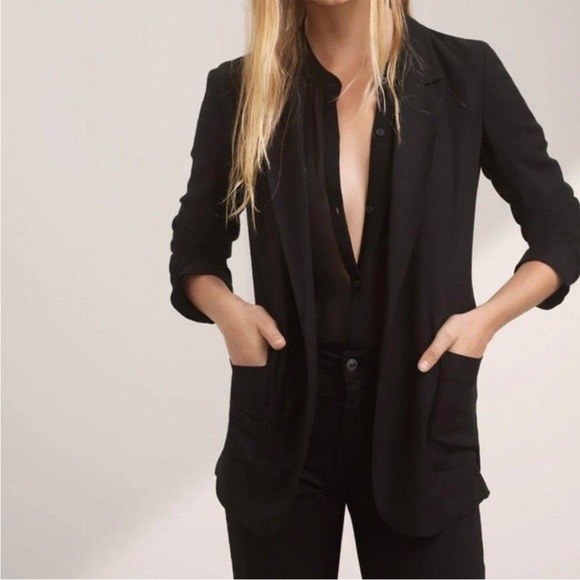 Aritzia Talula Kent Blazer Open Front Lightweight Black Relaxed fit Size 0 - Picture 11 of 12